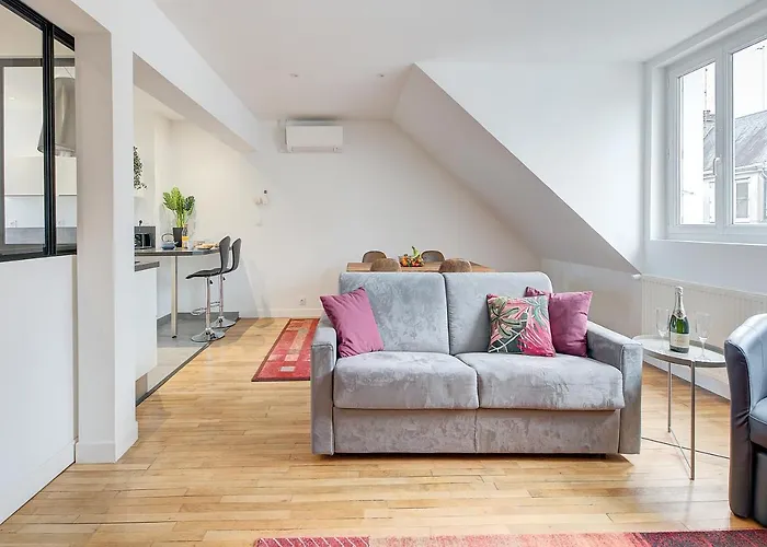 Confort, Hyper Centre à Tours, Climatisation Appartement *